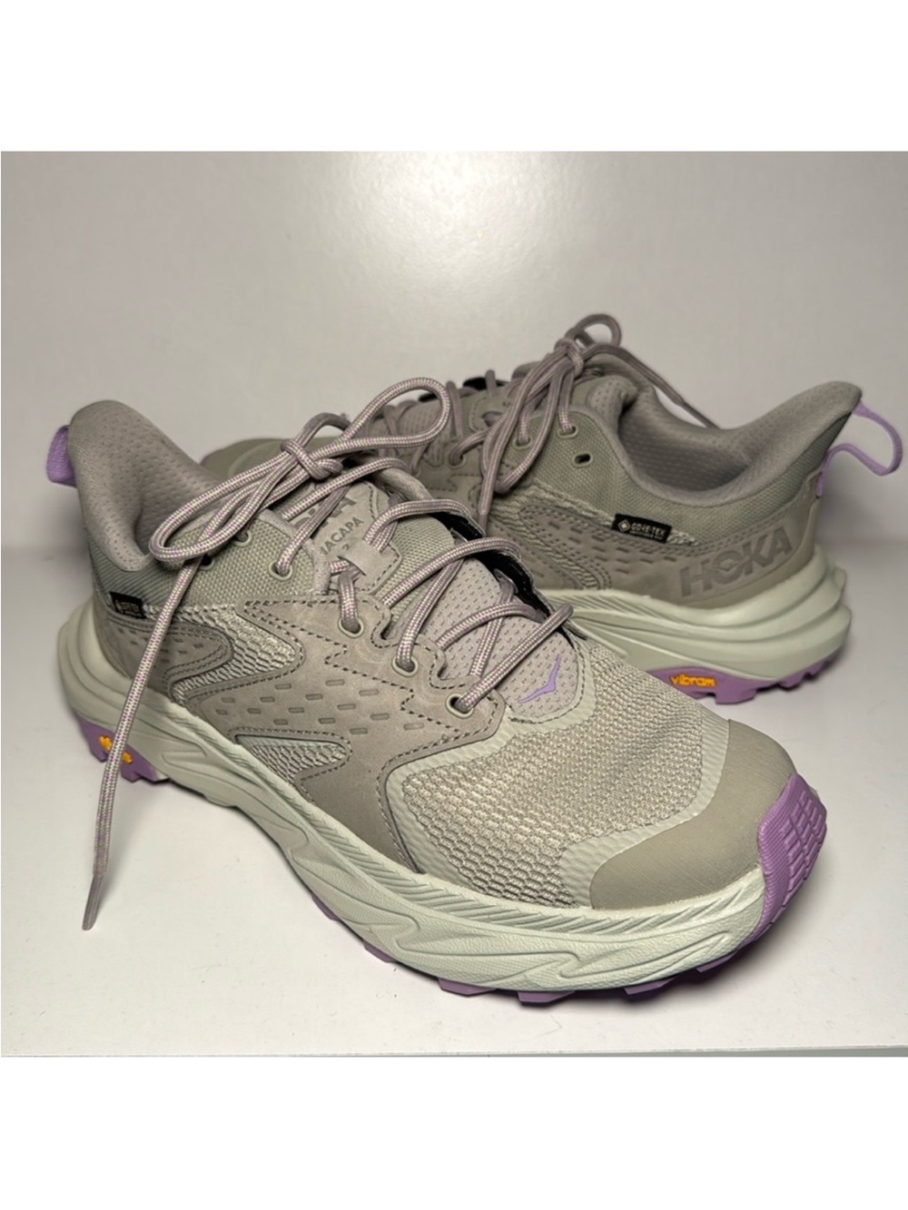 Hoka Anacapa 2 size 9 women wore once